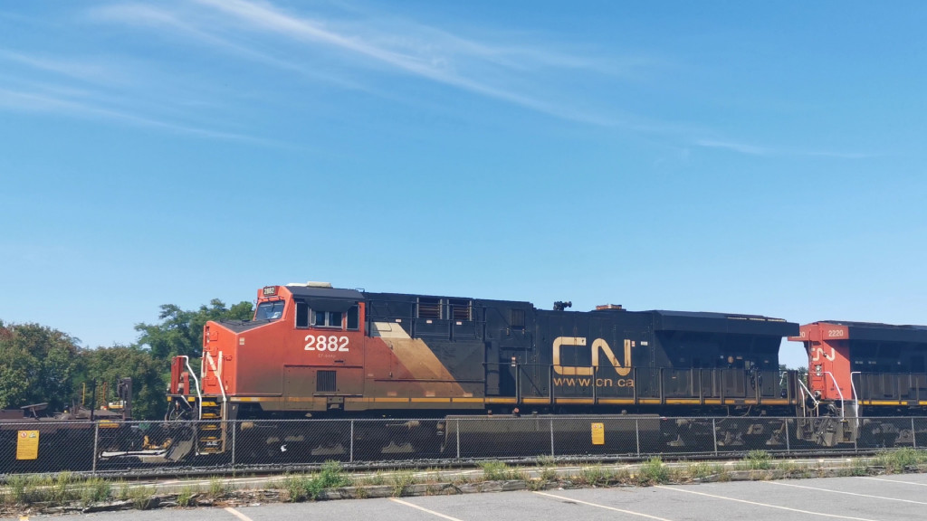 CN 2882